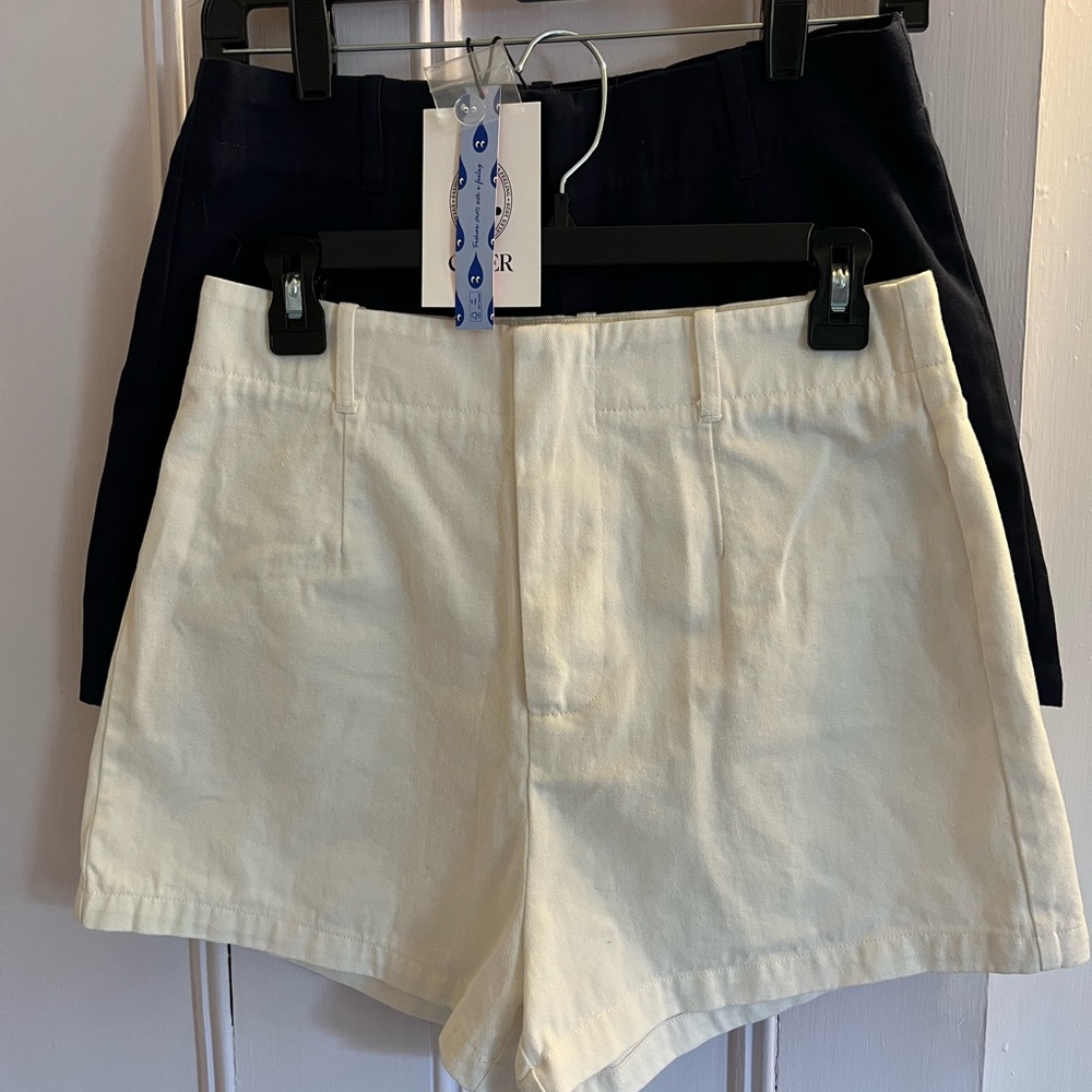 High Waist Shorts in Cream and Black